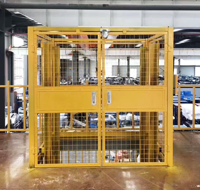 贵溪智能导轨式升降机亮相